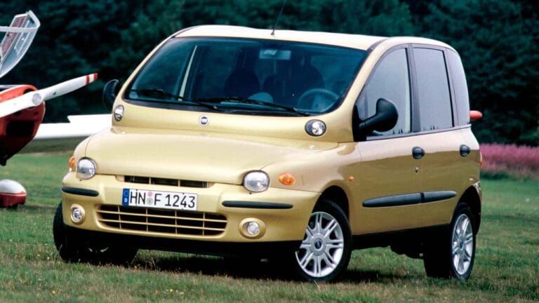 Fiat Multiplay, novo elétrico inspirado no Multipla, será apresentado no Salão do Automóvel de Paris em 2026