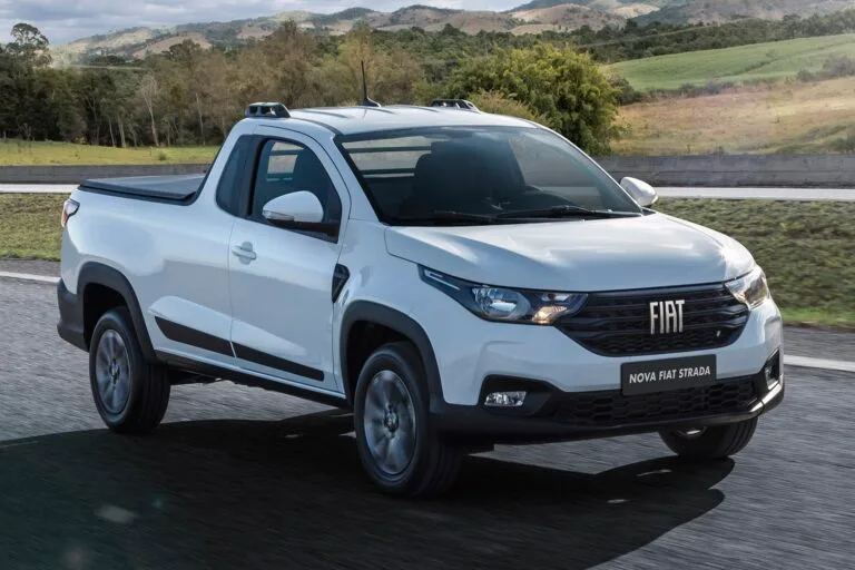Fiat Strada lidera vendas com 16.002 unidades em setembro de 2026, enquanto BYD Dolphin Mini se destaca como primeiro elétrico entre os três mais vendidos.