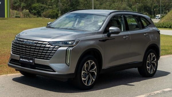 BYD Dolphin Mini e Haval H6 lideram vendas a pessoas físicas em setembro, com Omoda 5 superando Hyundai Creta