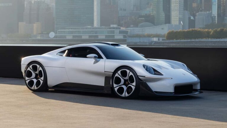 Porsche revela conceito Mission S, superesportivo que dispensa multimídia e resgata instrumentos analógicos