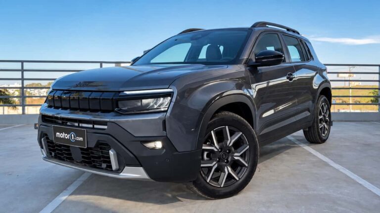 Jeep Avenger tem preço reajustado e não oferece mais versões abaixo de R$ 120 mil no Brasil
