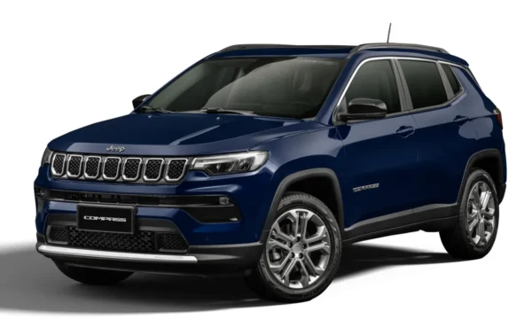 Jeep Compass usado, modelo 2023, visto de frente e de lado