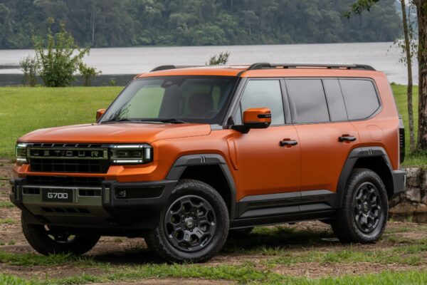 Jetour G700: novo SUV híbrido plug-in chega ao Brasil em novembro com preços a partir de R$ 469.990