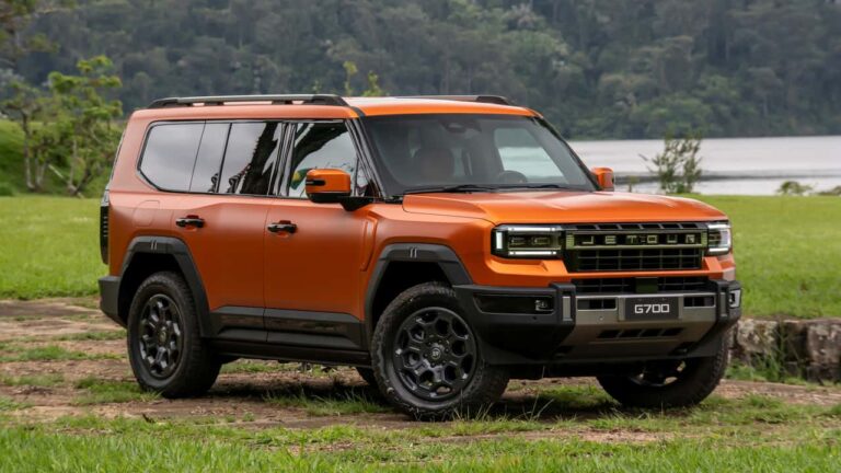 Jetour G700 é lançado no Brasil com 905 cv, duas versões e preços a partir de R$ 469.900