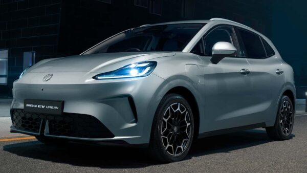 MG registra melhor resultado mensal na China desde 2022, enquanto BYD Dolphin Mini enfrenta queda de 62,3% nas vendas