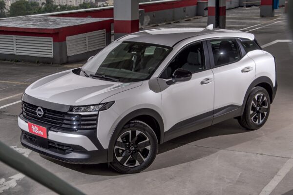Nissan avalia investimento para produzir SUVs compactos híbridos no Brasil, incluindo Kicks e Kait