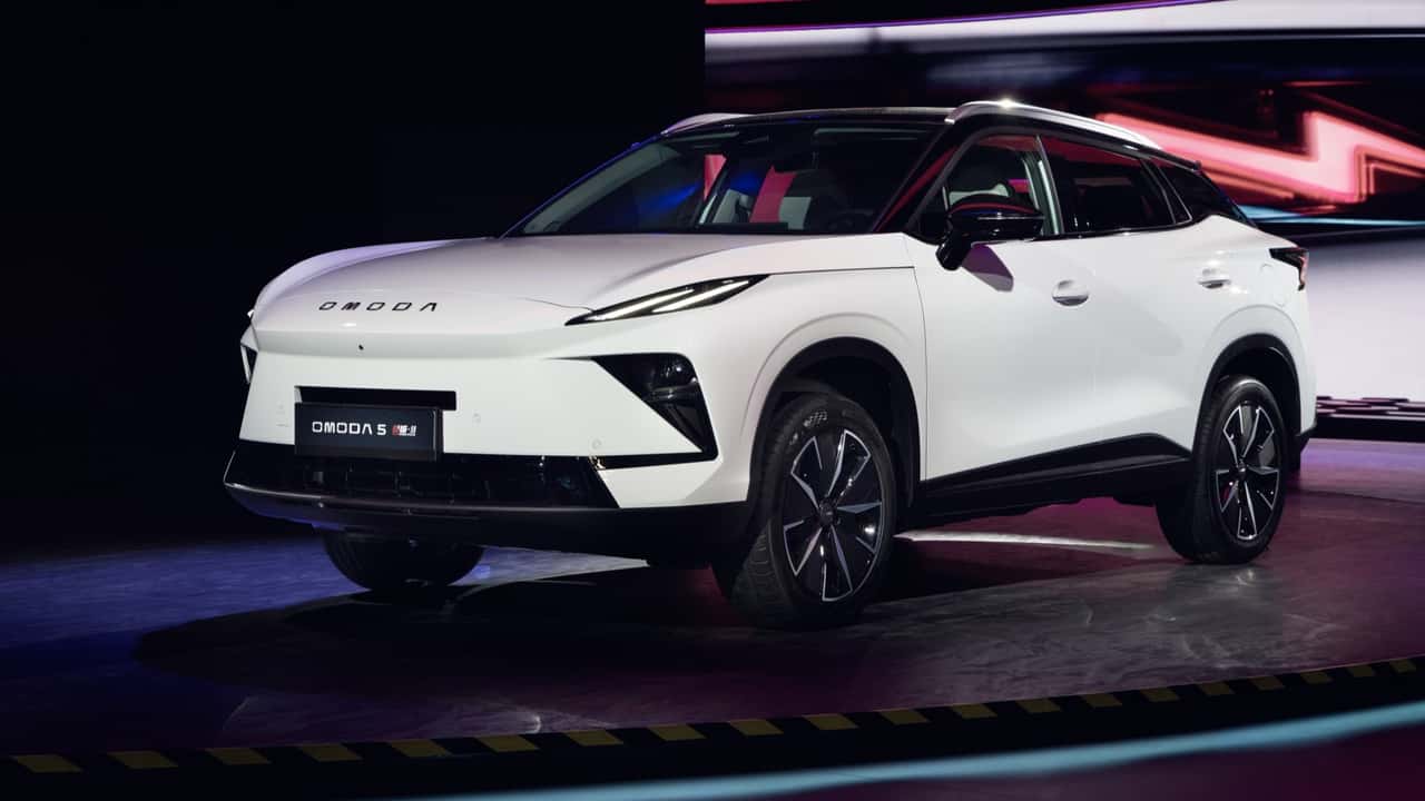 Omoda 5 Next é apresentado no Salão de Paris com reestilização e novidades para o Brasil