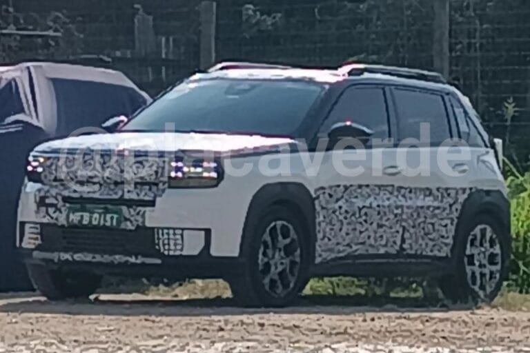 Fiat Argo X é flagrado quase pronto e revela diferenças em relação ao Grande Panda europeu antes da estreia em outubro