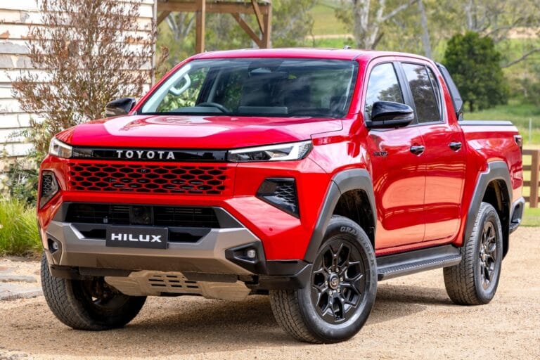 Toyota investe R$ 6,7 bilhões em fábrica na Argentina para nova Hilux híbrida e elétrica